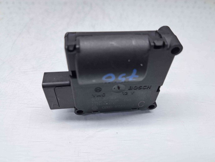Motoras clapeta aeroterma bord Audi A6 Avant (4F5, C6) [Fabr 2005-2010] 4F0820511B