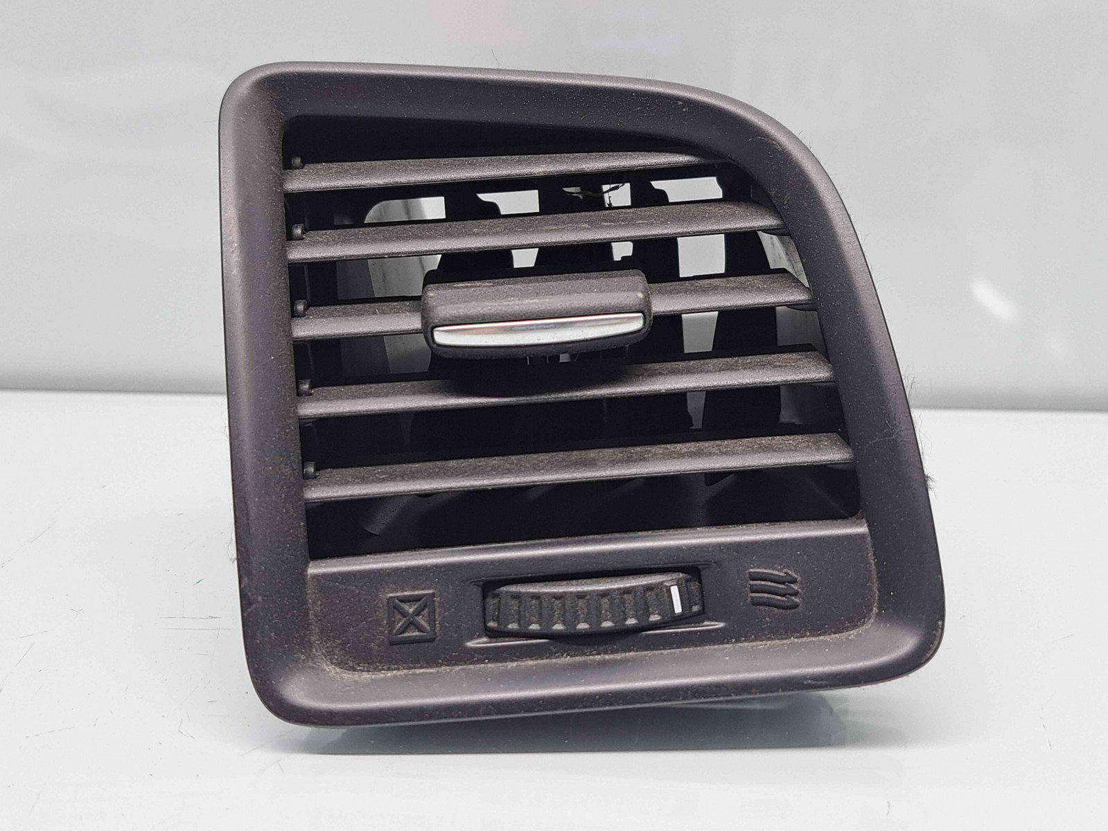 Grila aerisire dreapta MAZDA CX-5 (KE) [Fabr 2011-2016] KD4564730 - imagine 1