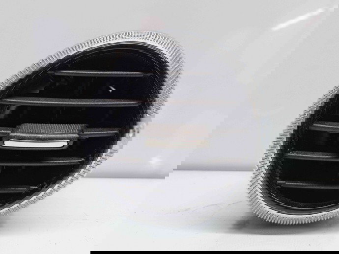  Grila aerisire dreapta Audi A3 Sportback (8PA) [Fabr 2004-2013] 8P0820901F