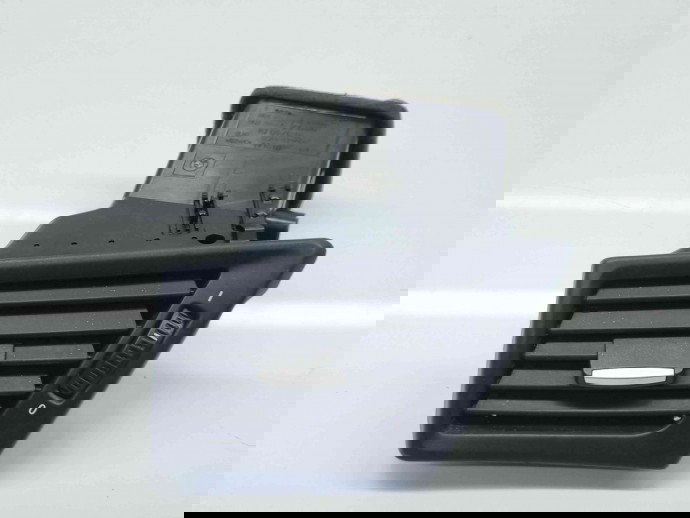  Grila aerisire stanga Bmw X1 (E84) [Fabr 2009-2015] 2991679