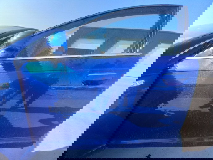 Usa stanga fata Audi A6 C6 2.0 BRE OEM 2004-2010