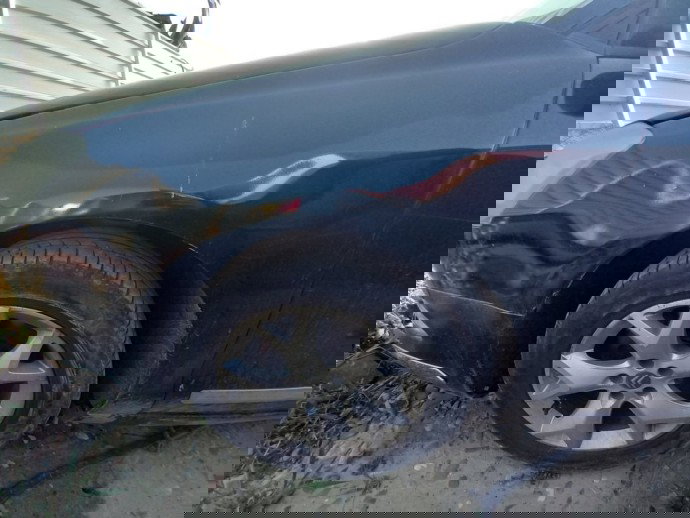 Aripa stanga fata Citroen C5 2.0 HDI OEM 2008-2021