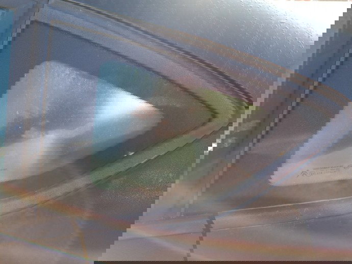 Geam fix caroserie stanga spate Citroen C5 2.0 HDI OEM 2008-2021