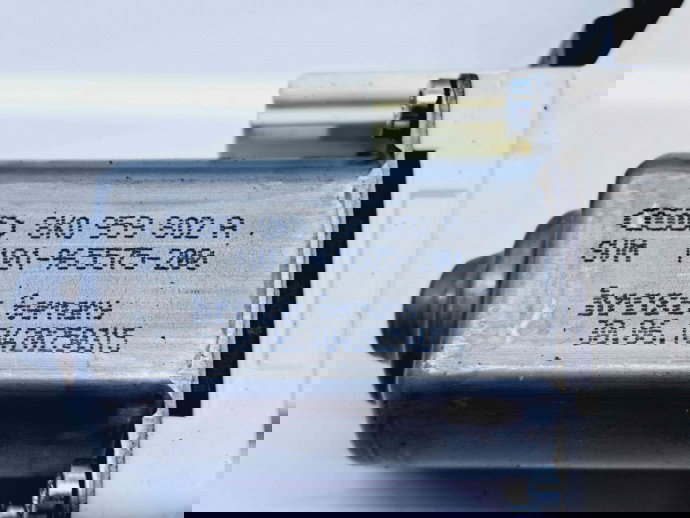 Motoras geam stanga spate Audi A5 Sportback (8TA) [Fabr 2009-2015] 8K0959802A