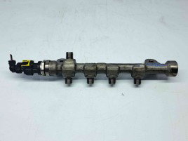 Rampa injectoare Opel Astra J [Fabr 2009-2015] 55576177 2.0 CDTI A20DTH