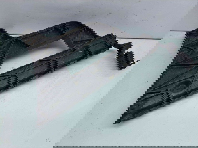 Suport bara dreapta spate Audi A4 (8K5, B8) Avant [Fabr 2008-2015] 8K9807454