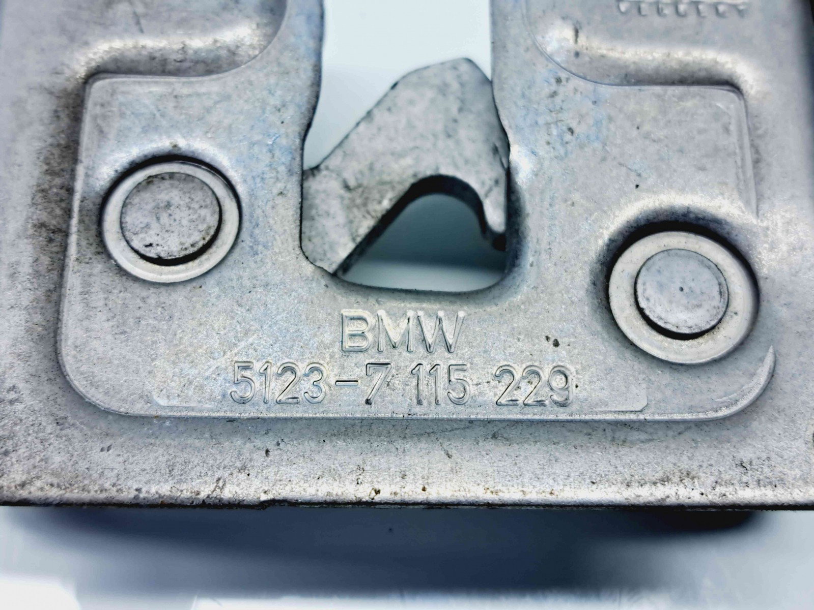 Broasca capota Bmw X1 (E84) [Fabr 2009-2015] 7115229 - imagine 2