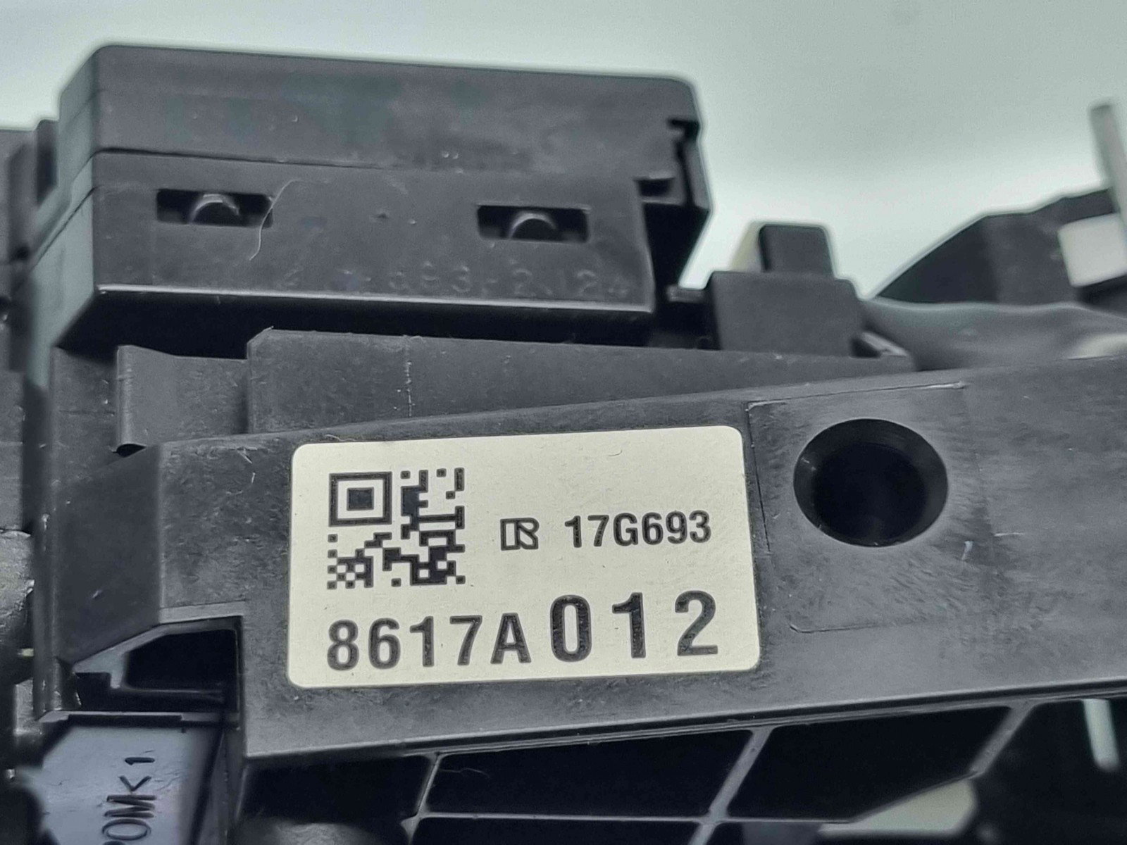 Maneta semnalizare MITSUBISHI ASX (GA) [Fabr 2010-2020] 8617A012 - imagine 3