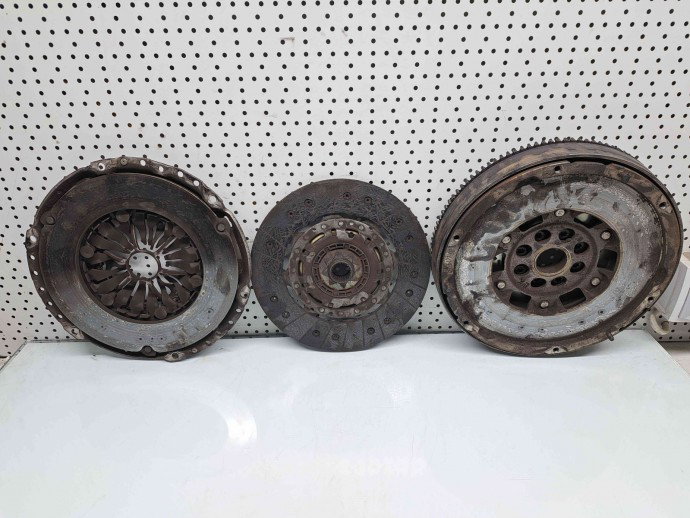Kit ambreiaj volanta masa dubla Ford Kuga I [Fabr 2008-2012] OEM 2.0 G6DG 