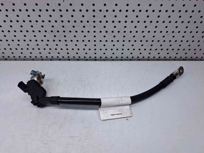 Borna baterie (-) Audi A6 Avant (4F5, C6) [Fabr 2005-2010] 8K0915181C