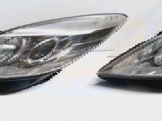  Far stanga Mercedes Clasa C (W204) [Fabr 2007-2014] A2048208561