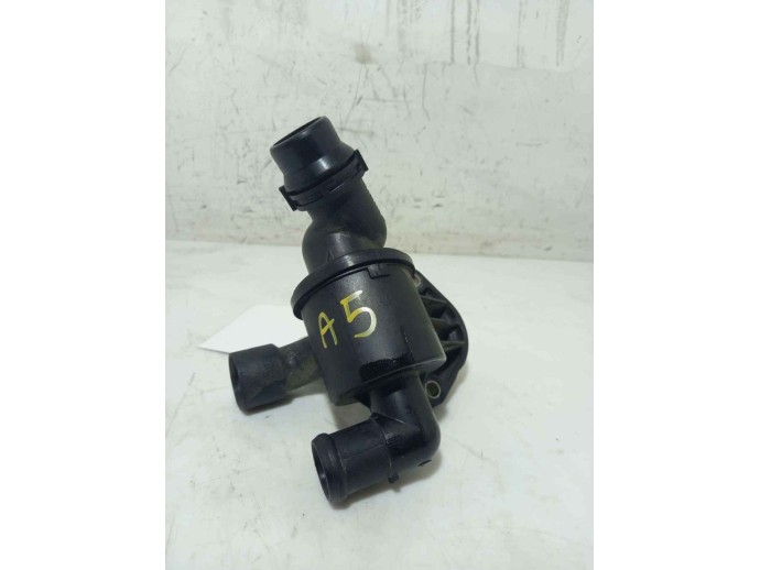 Corp termostat Audi A5 2.0 TDI 03L121111AD 2007-2015 - Copie