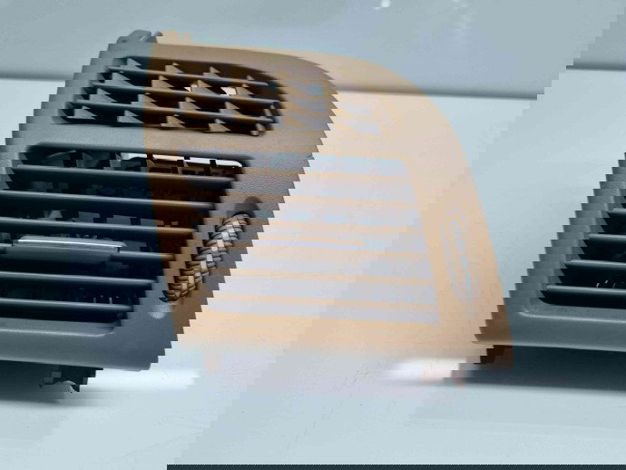  Grila aerisire stanga Mercedes Clasa E (W211) [Fabr 2002-2009] 2118301154