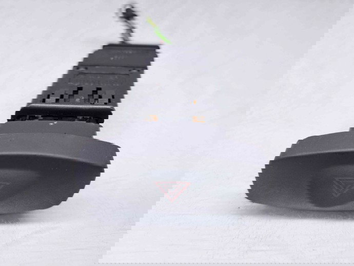 Buton avarii Dacia Duster [fabr 2010-2017] OEM