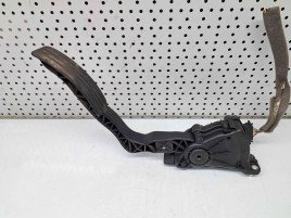 Pedala acceleratie Dacia Duster [fabr 2010-2017] 8200501553B