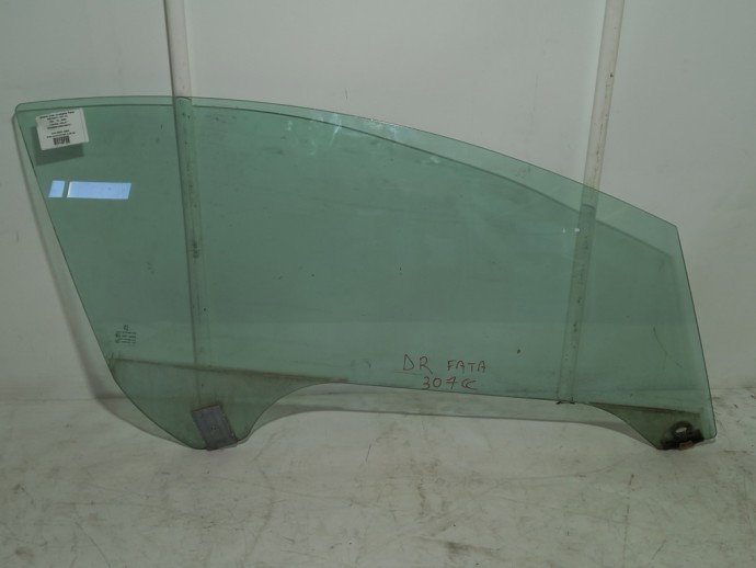 Geam usa dreapta fata Peugeot 307 1.6 HDI OEM 2000-2008