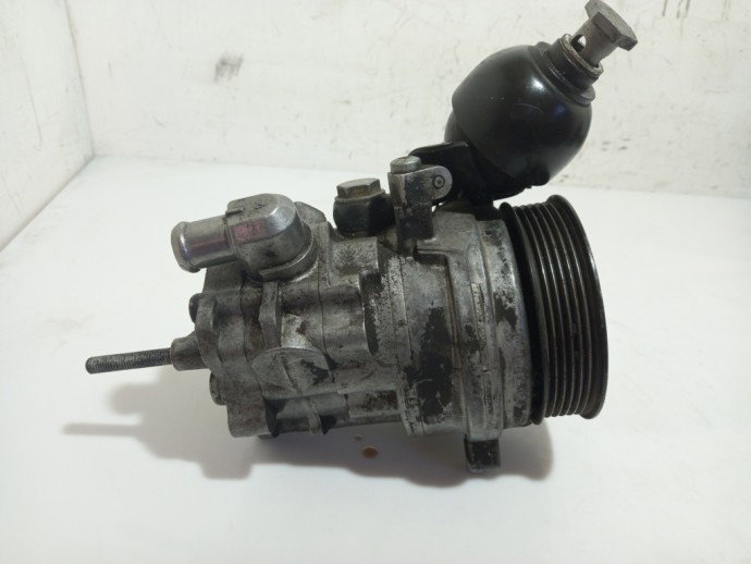 Pompa servodirectie BMW Seria 7 4.4 OEM 2003-2008