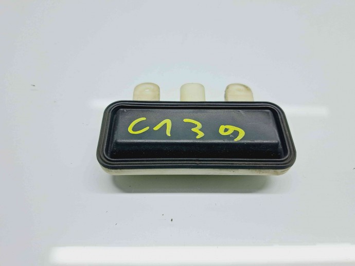  Buton deschidere portbagaj Mercedes Clasa C (W204) [Fabr 2007-2014] 2218702410