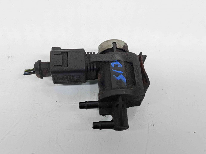 Supapa vacuum Audi A3 Sportback (8PA) [Fabr 2004-2013] 038907281D 2.0 TDI BMN 