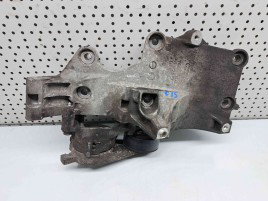 Suport accesorii Audi A3 Sportback (8PA) [Fabr 2004-2013] 03G903143F 2.0 TDI BMN 