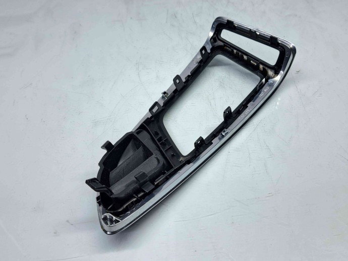 Ornament bord Ford Focus 3 (CB8) [Fabr 2011-2015] OEM