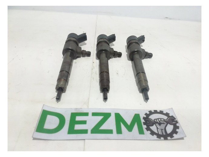 Injector Opel Zafira B 1.9 Z19DT 0445110165 2006-2011