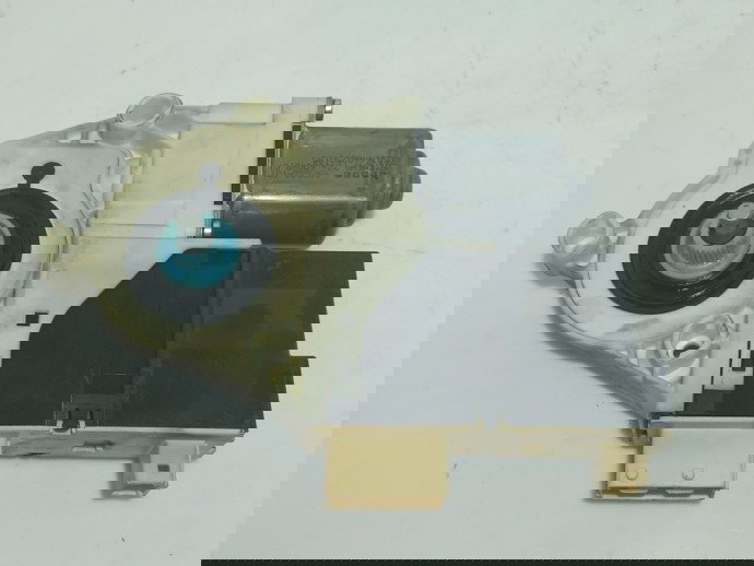 Motoras macara stanga fata Peugeot 307 1.6 HDI OEM 2000-2008