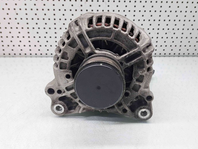 Alternator Audi A3 Sportback (8PA) [Fabr 2004-2013] 03L903023 1.6 TDI CAYC 14V / 140A 77KW / 105CP