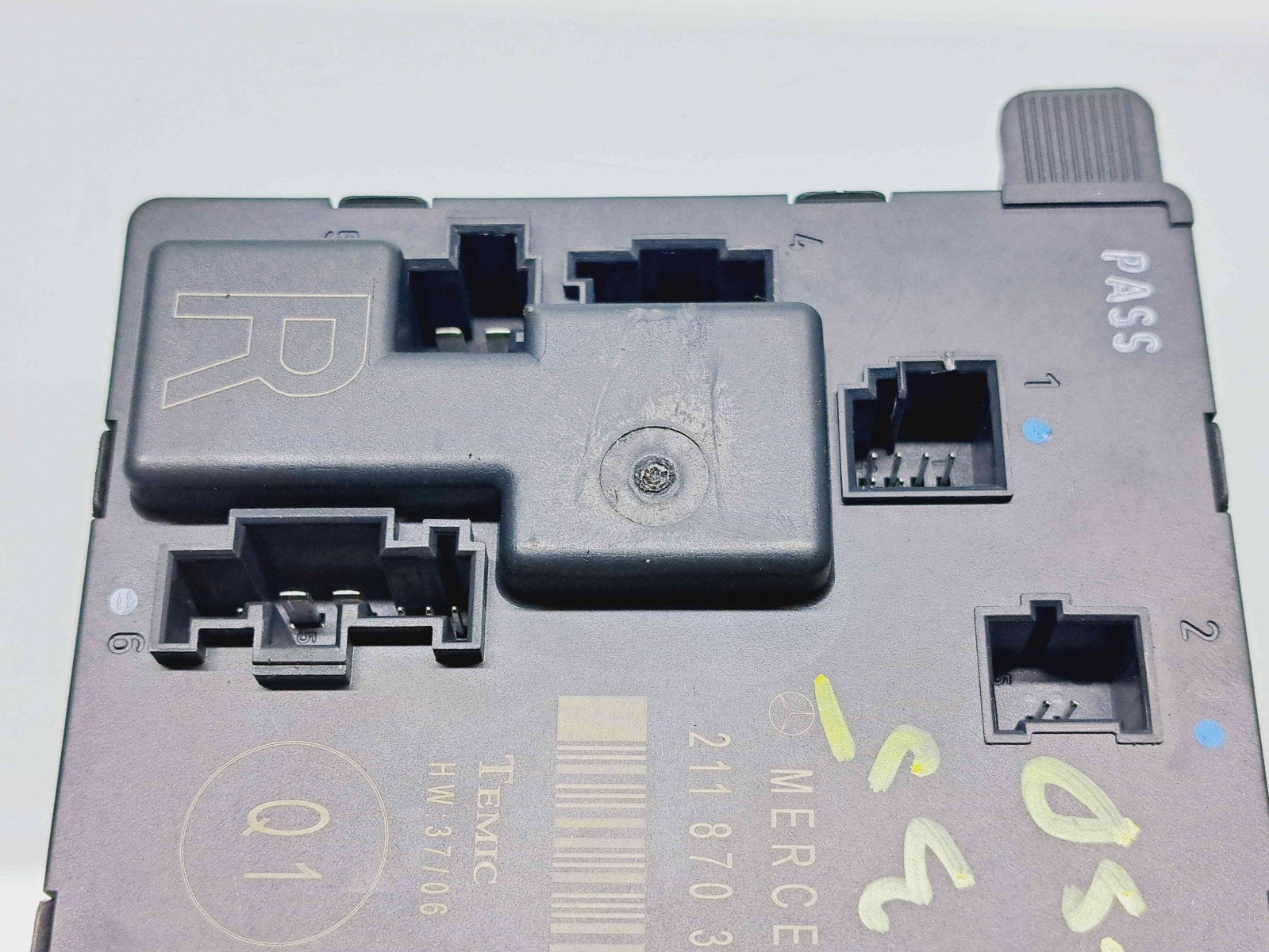 Modul confort Mercedes Clasa E (W211) [Fabr 2002-2009] 2118703285 - imagine 4