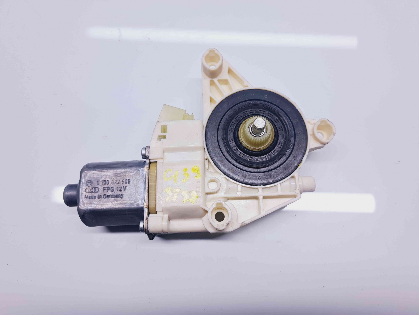 Motoras geam stanga spate Mercedes Clasa C (W204) [Fabr 2007-2014] A2048200542 - imagine 1