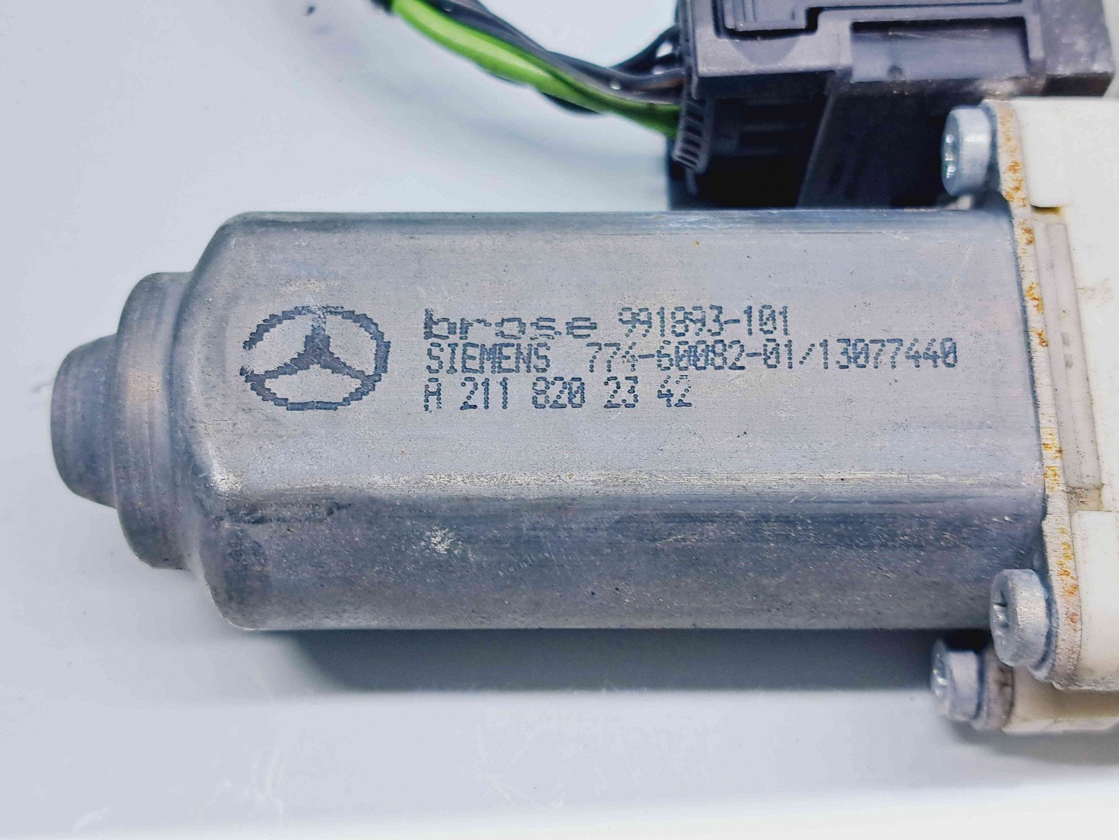 Motoras geam stanga spate Mercedes Clasa E (W211) [Fabr 2002-2009] A2118202342 - imagine 4