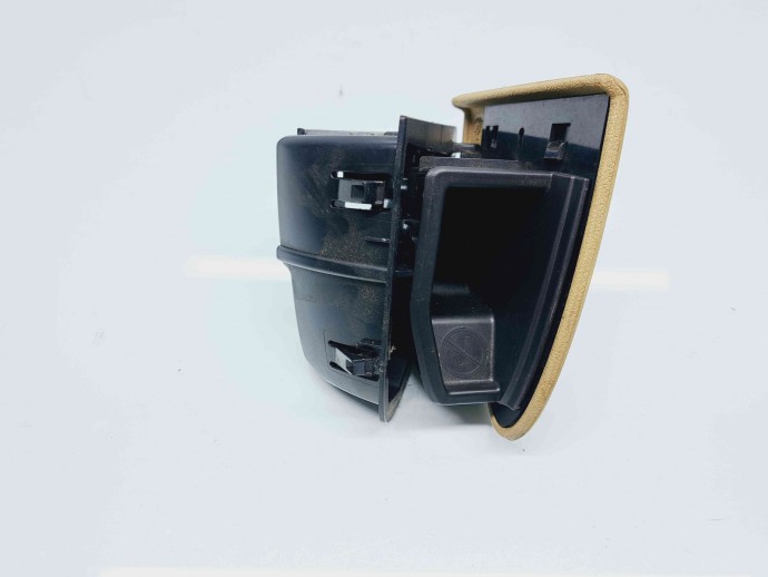  Scrumiera Mercedes Clasa E (W211) [Fabr 2002-2009] A2118400174