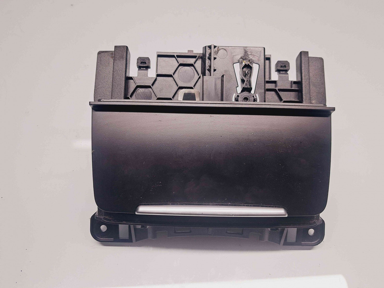 Scrumiera Audi A4 (8K5, B8) Avant [Fabr 2008-2015] 8K0857951 - imagine 4