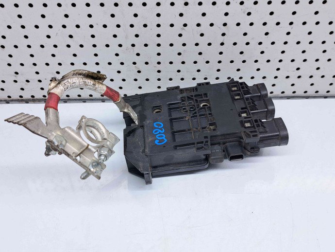 Modul sigurante Renault Megane 3 (B95) [Fabr 2008-2016] 243800011R