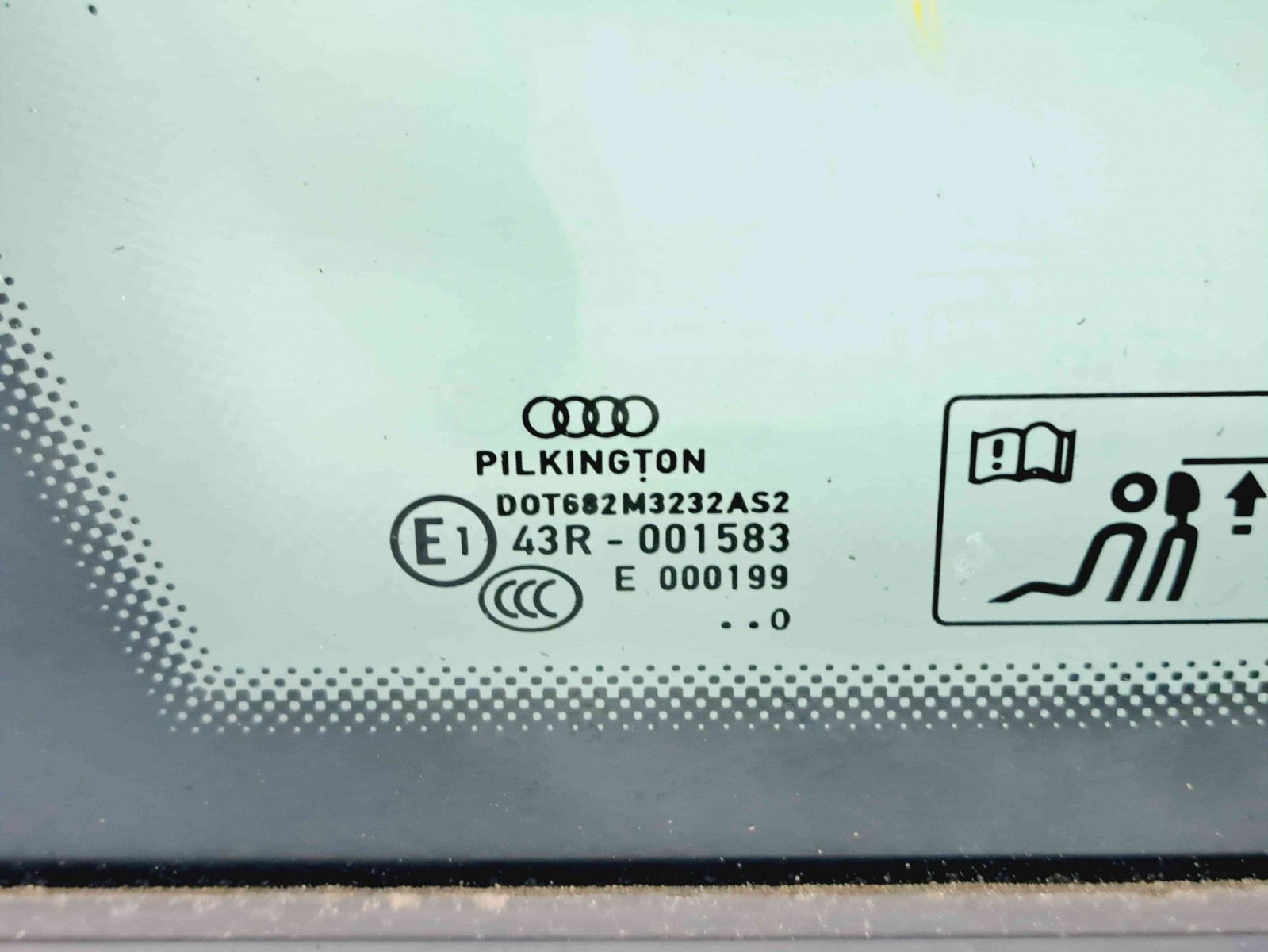 Geam caroserie fix stanga Audi A5 Sportback (8TA) [Fabr 2009-2015] OEM - imagine 2