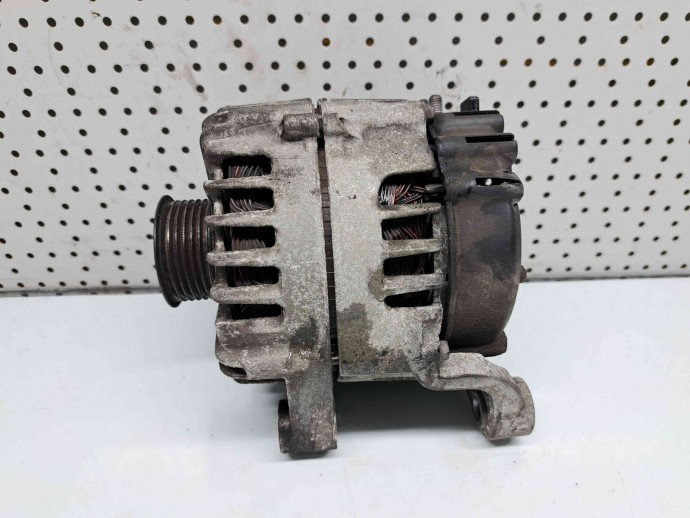 Alternator Bmw 1 (E81, E87) [Fabr 2004-2010] 7802261 2.0 N47 14V / 180A 85KW / 115CP