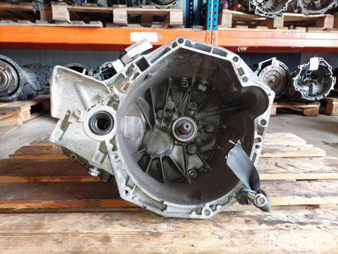 Cutie viteze manuala 6 trepte Renault Megane 3 (B95) [Fabr 2008-2016] TL4A-056 1.5 DCI K95 81KW / 110CP