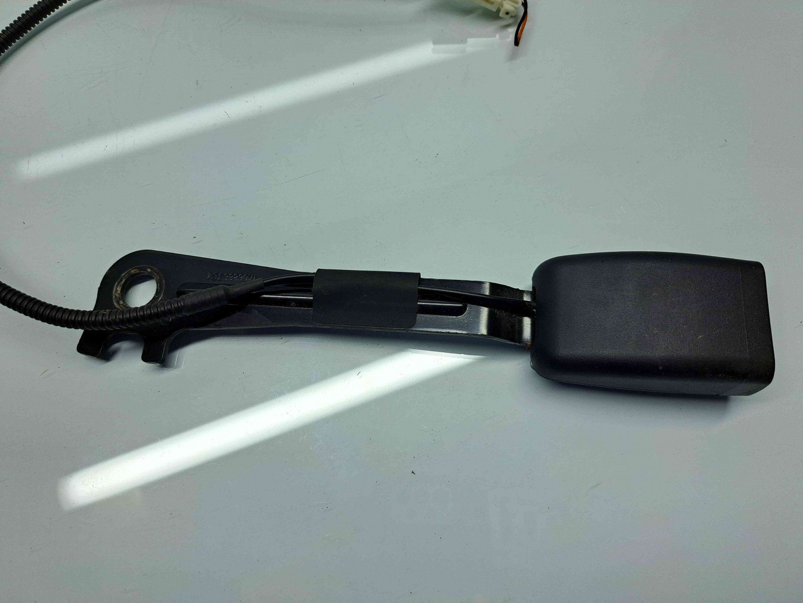 Capsa centura dreapta fata Hyundai ix35 (LM) [Fabr 2010-2017] 88840-2Y2019P - imagine 2