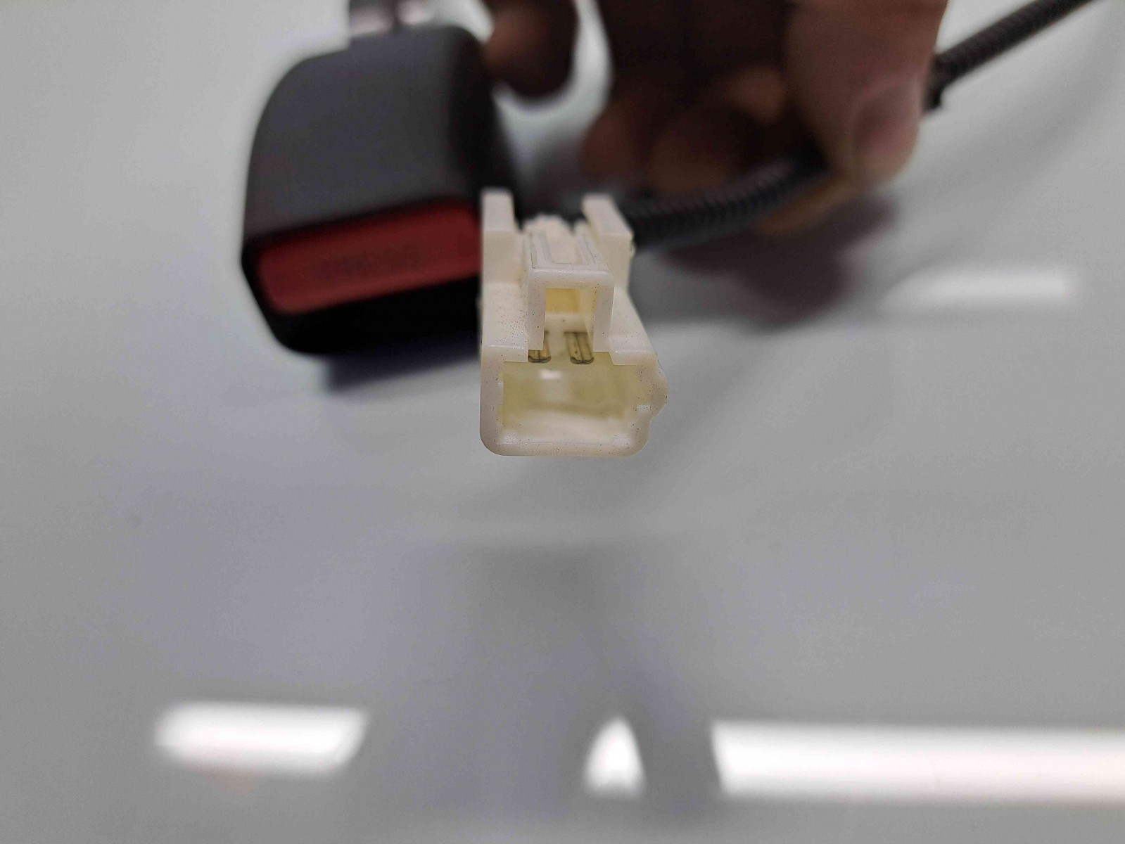 Capsa centura dreapta fata Hyundai ix35 (LM) [Fabr 2010-2017] 88840-2Y2019P - imagine 4