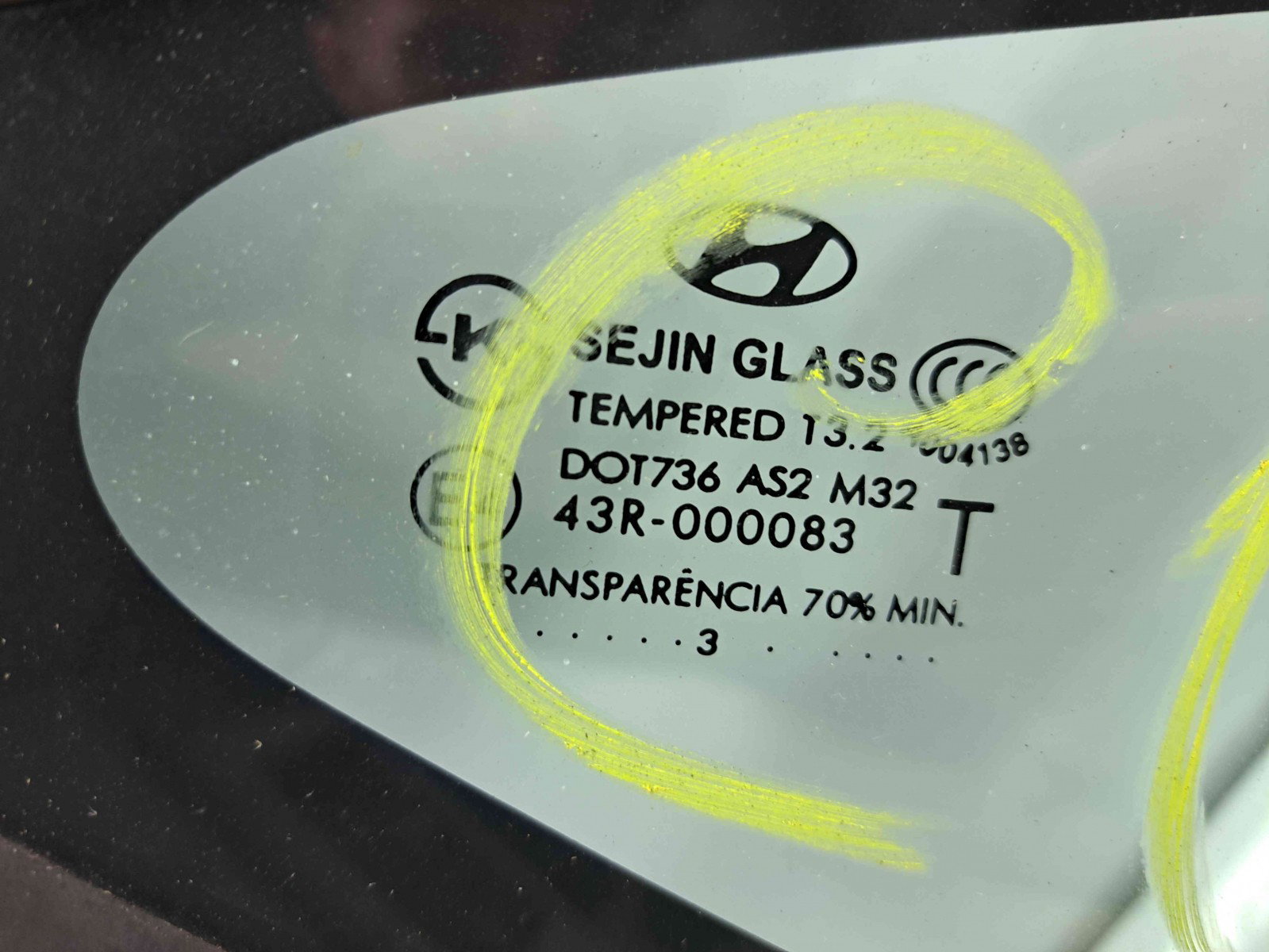 Geam fix usa dreapta spate Hyundai ix35 (LM) [Fabr 2010-2017] OEM - imagine 2