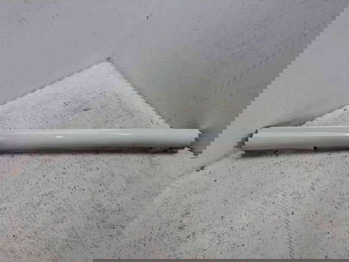 Prag lateral dreapta Mercedes Clasa C (W204) [Fabr 2007-2014] 650 ALB CALCIT