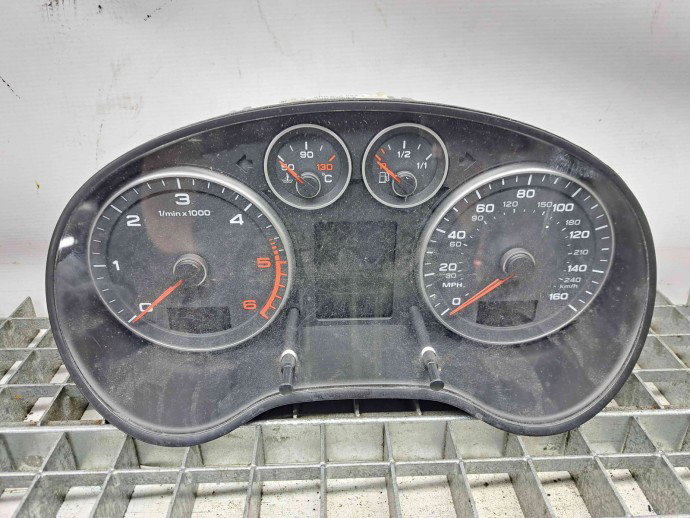 Ceas bord Audi A3 Sportback (8PA) [Fabr 2004-2013] 8P0920982J