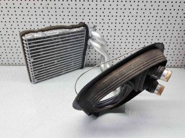 Radiator bord Audi A3 Sportback (8PA) [Fabr 2004-2013] 1K0819033
