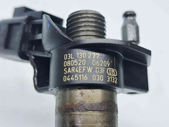 Injector Audi A4 (8K5, B8) Avant [Fabr 2008-2015] 03L130277 2.0 TDI CAGA 105KW / 143CP  