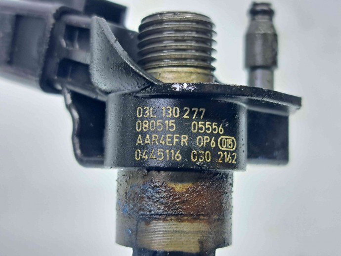 Injector Audi A4 (8K5, B8) Avant [Fabr 2008-2015] 03L130277 2.0 TDI CAGA 105KW / 143CP  
