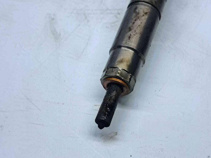 Injector Audi A4 (8K5, B8) Avant [Fabr 2008-2015] 03L130277 2.0 TDI CAGA 105KW / 143CP  