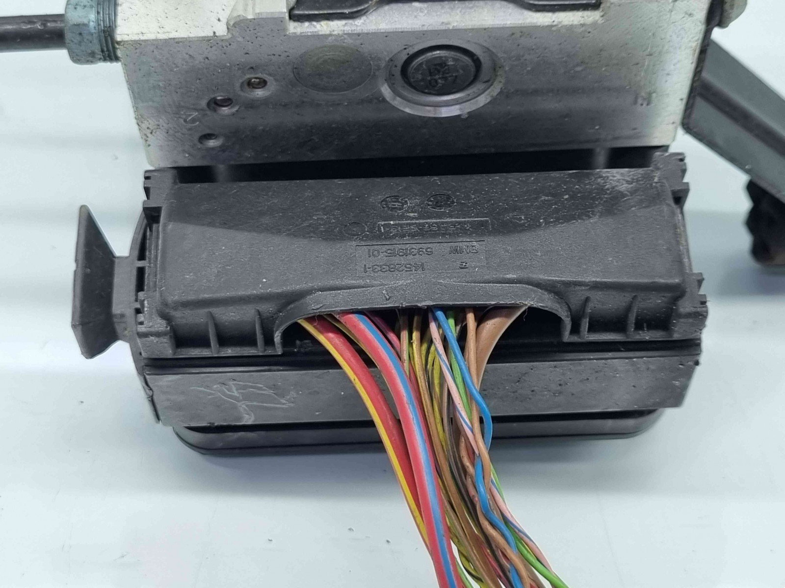 Pompa ABS Bmw 1 (F20, F21) [Fabr 2011-2017] 6860731 n 6860730 1.6 N47T 85KW / 120CP 1.6 N47T 85KW / 120CP - imagine 2