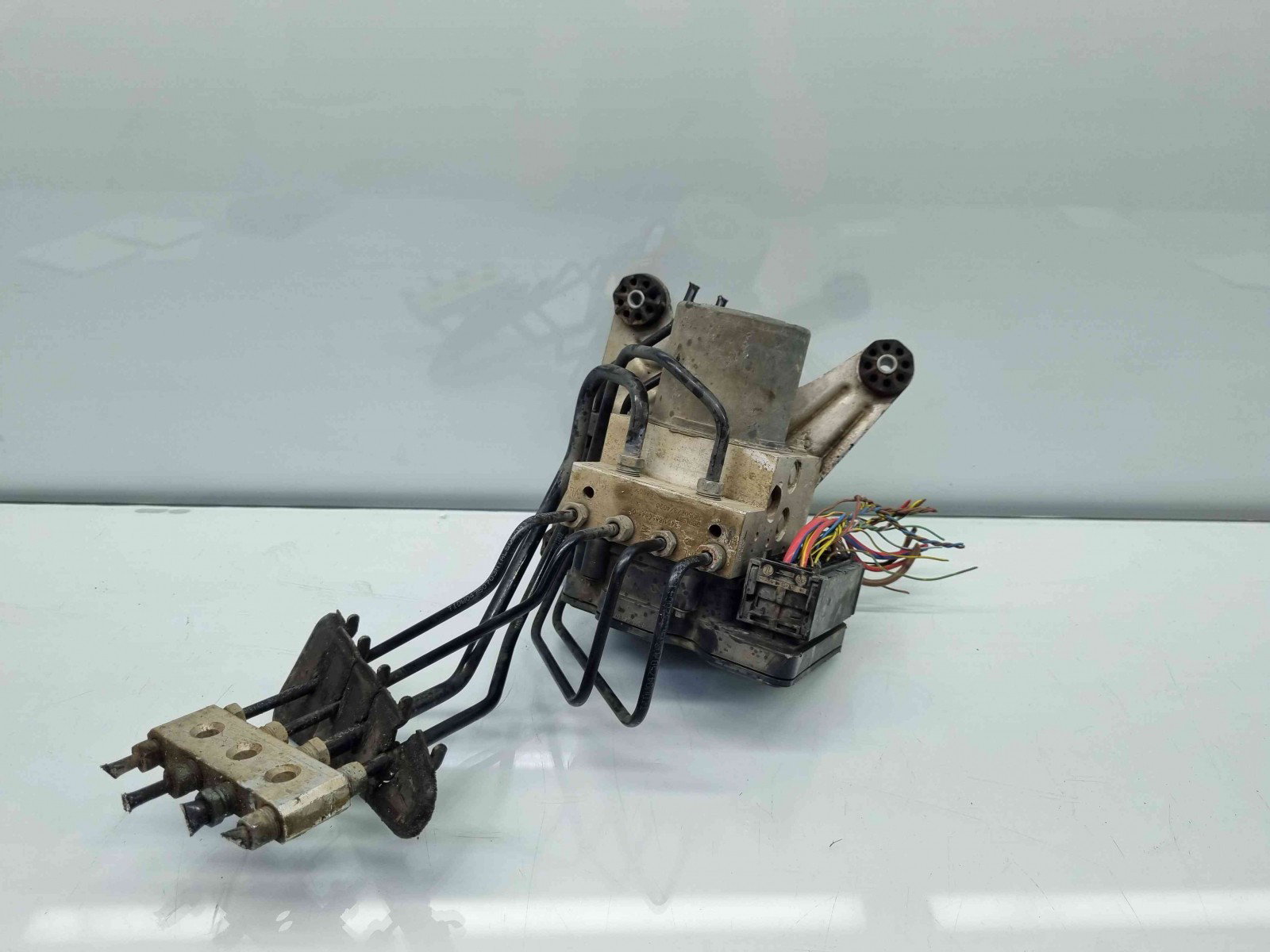 Pompa ABS Bmw 5 Touring (F11) [Fabr 2011-2016] 6865852 n 6865854 3.0 N57T 190KW / 258CP 3.0 N57T 190KW / 258CP - imagine 1