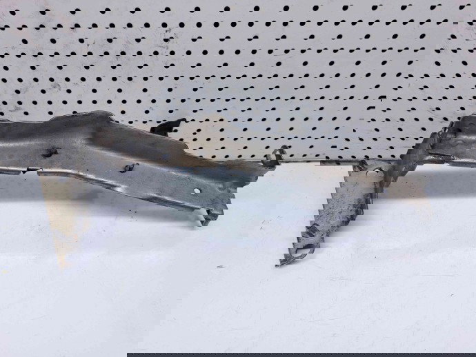 Suport aripa stanga fata Audi A4 (8K2, B8) [Fabr 2008-2015] 8K0821135B