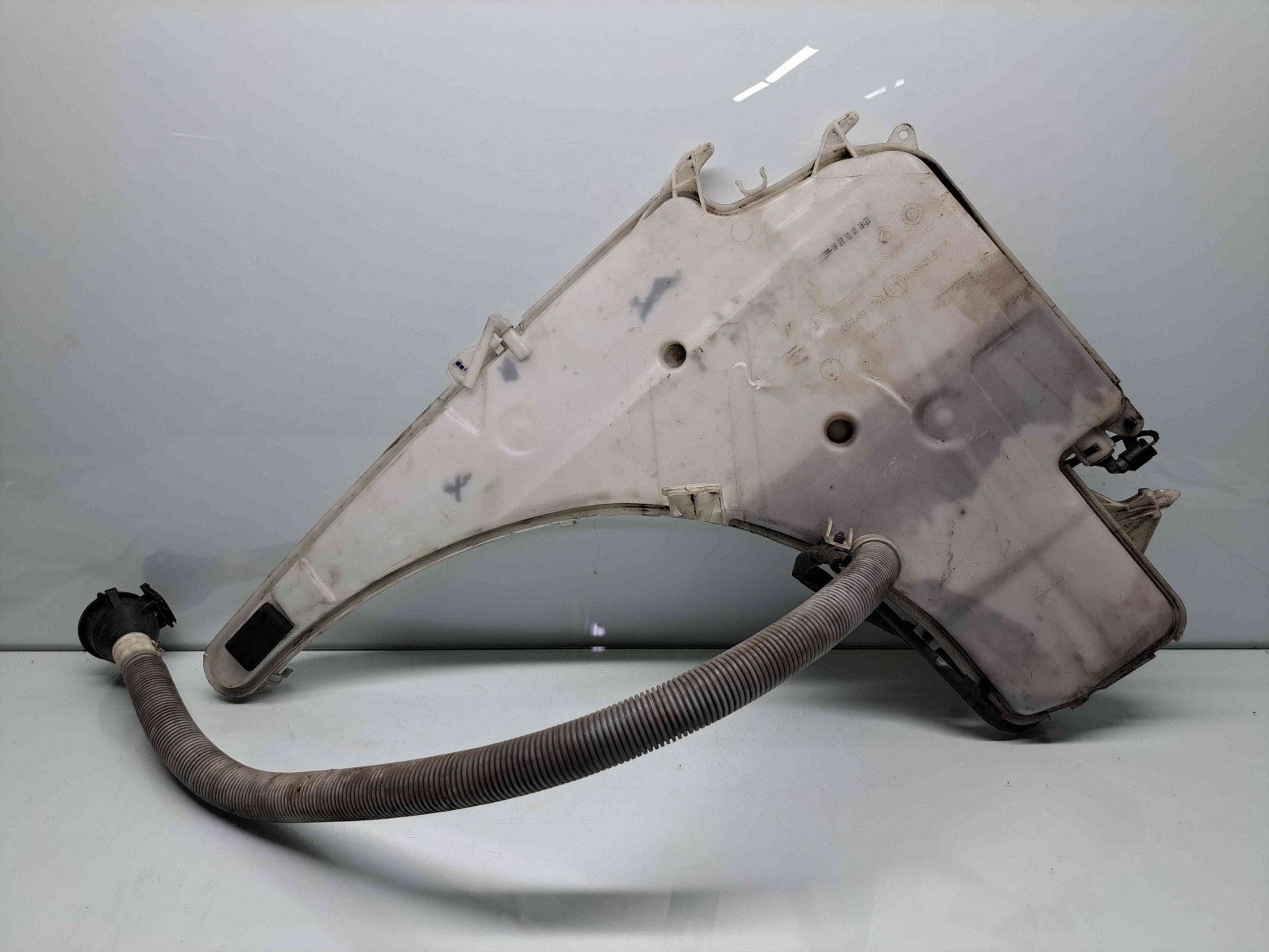 Vas lichid parbriz Bmw X1 (E84) [Fabr 2009-2015] 7068998 - imagine 1